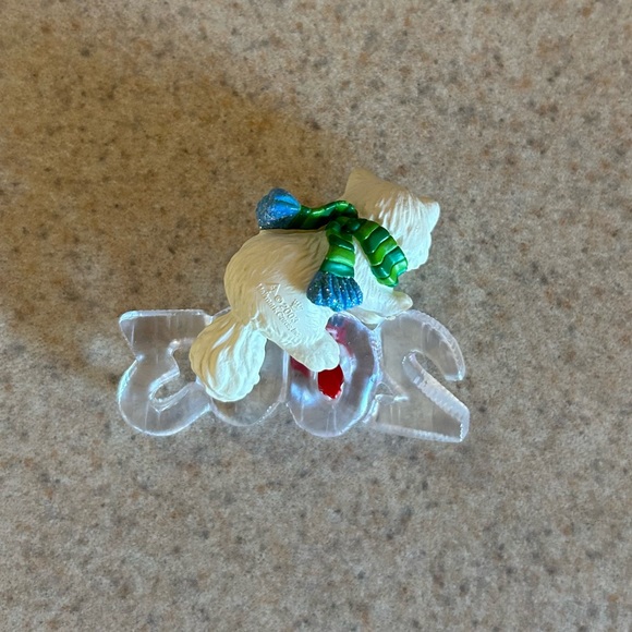 2003 Hallmark Keepsake Ornament - Picture 3 of 5